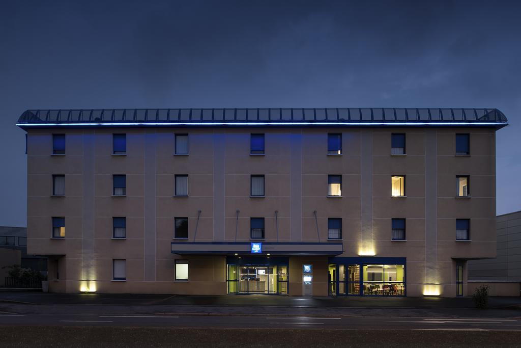 Ibis Budget Bobigny Pantin Hotel Exterior photo