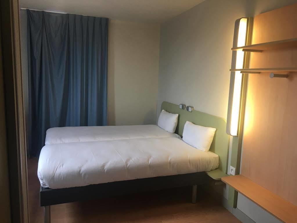 Ibis Budget Bobigny Pantin Exterior photo