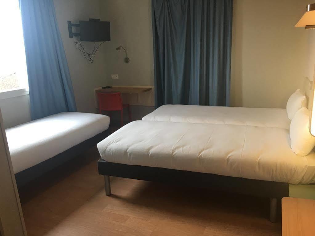 Ibis Budget Bobigny Pantin Exterior photo