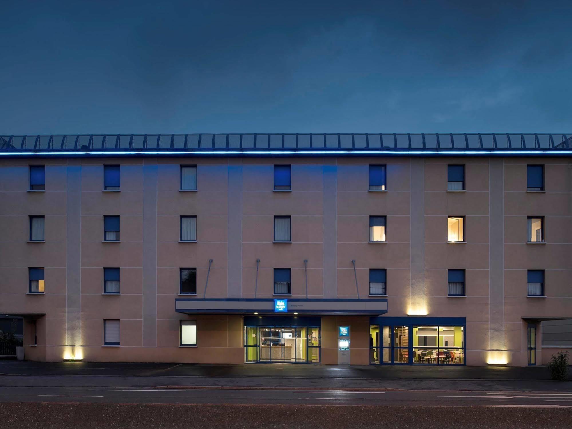 Ibis Budget Bobigny Pantin Exterior photo
