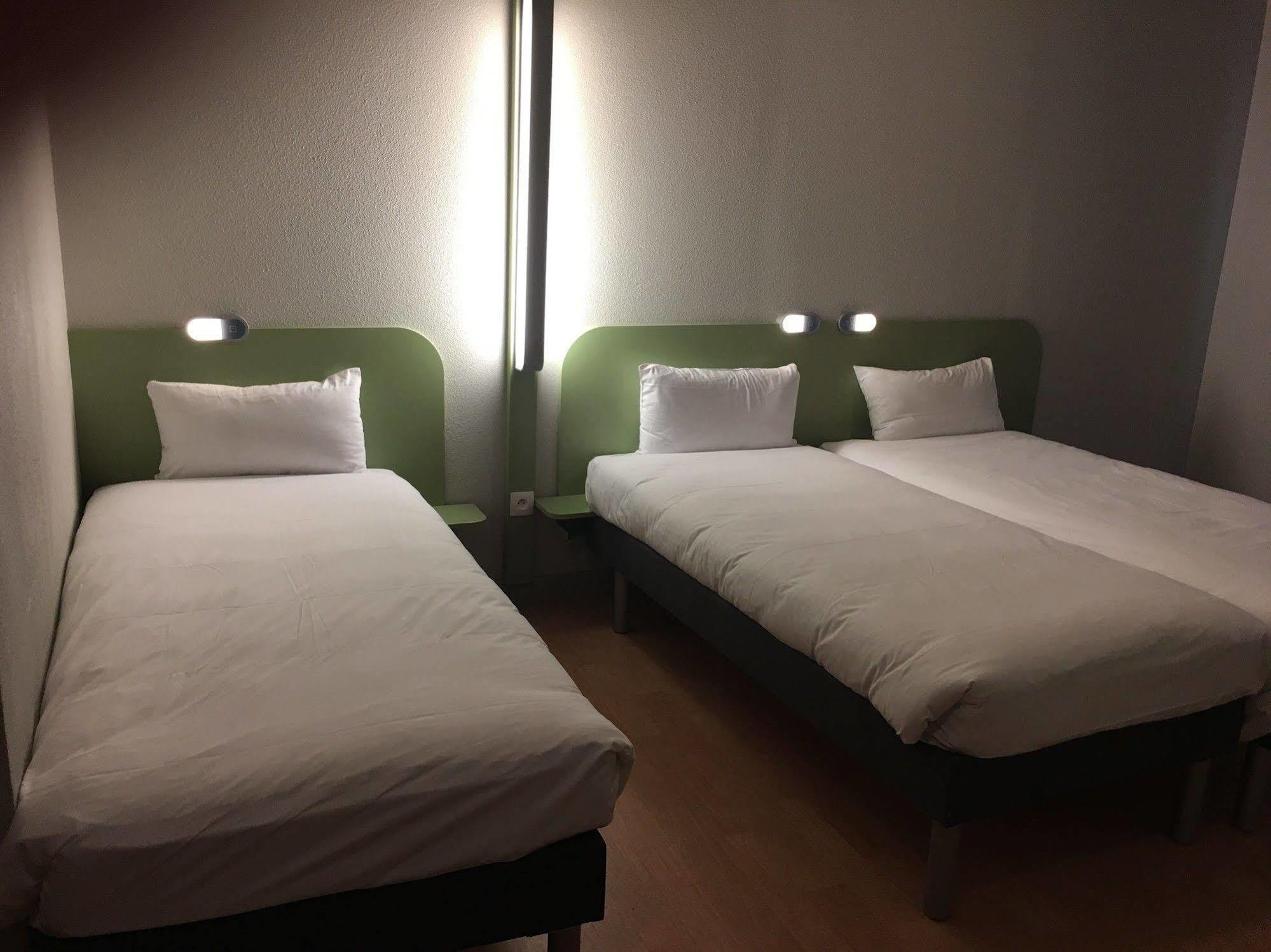 Ibis Budget Bobigny Pantin Exterior photo